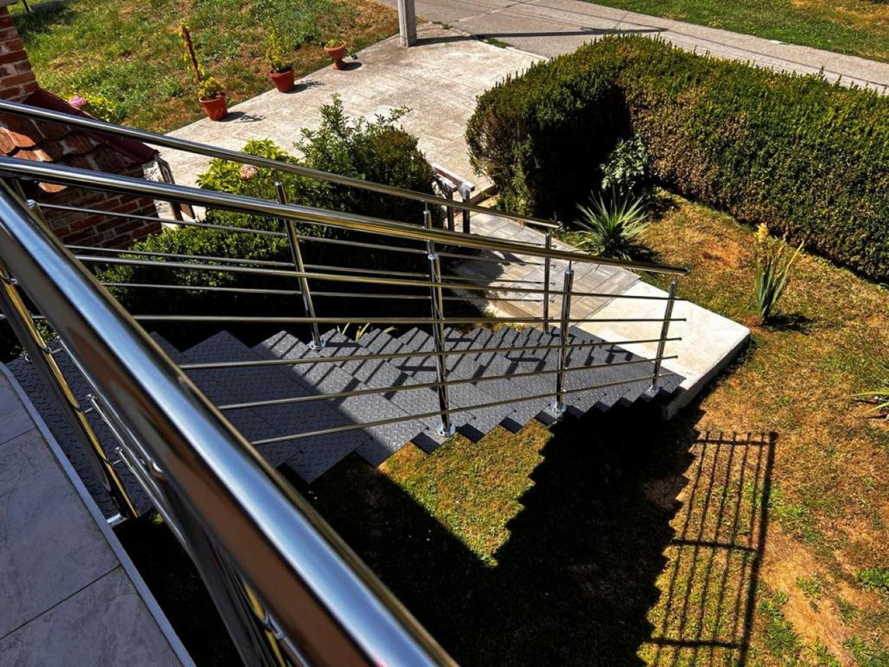 Apartman Borna Otočac Exterior foto
